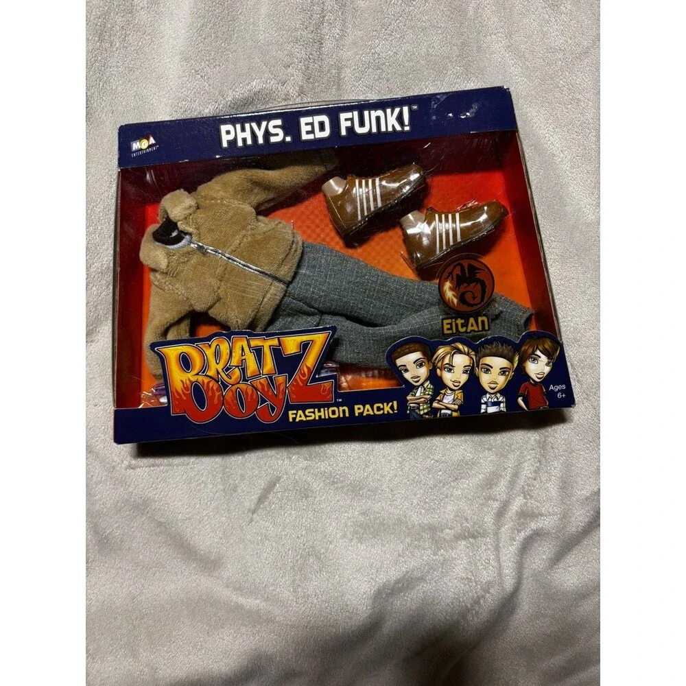 Bratz Boyz Dylan Doll Clothes Phys. Ed Funk! Fashion Pack NEW IN BOX
